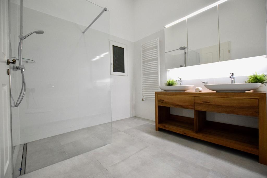 Luxury Apartment By Hi5 - Bazilika Suite Budapest Eksteriør bilde