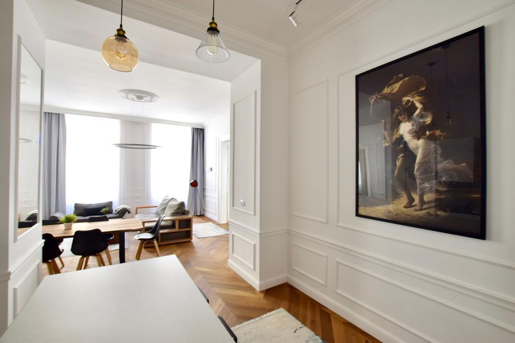 Luxury Apartment By Hi5 - Bazilika Suite Budapest Eksteriør bilde
