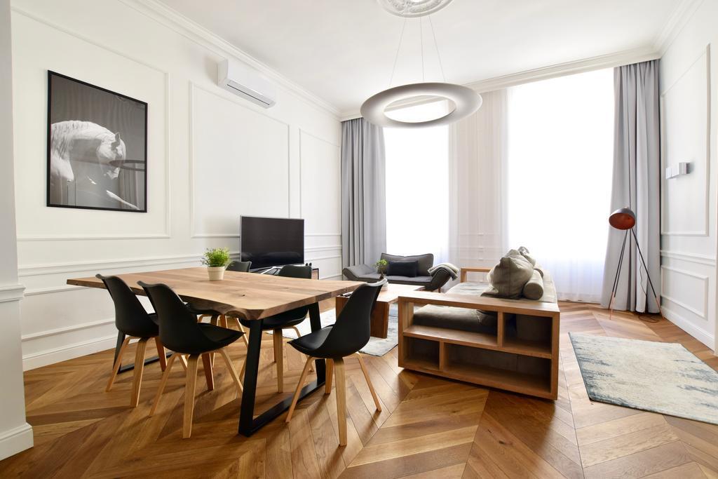 Luxury Apartment By Hi5 - Bazilika Suite Budapest Eksteriør bilde